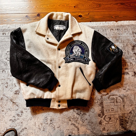 Dual Control Vintage Canadian Men’s bomber jacket made 1988 - Picture 4 of 10